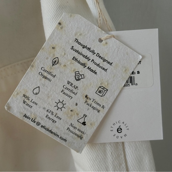 White jumpsuit - Picture 10 of 15